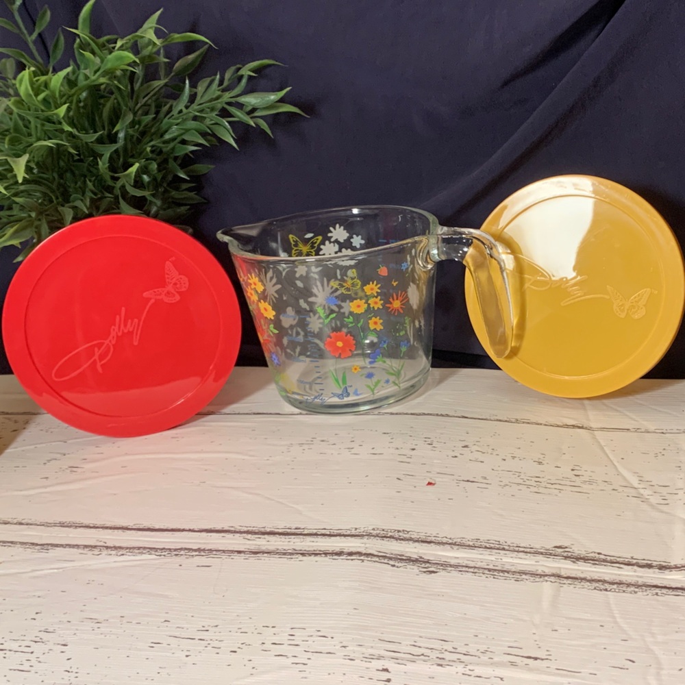 Floral Glass measureCup & Yellow lidded Glass 16oz containers Dolly Parton